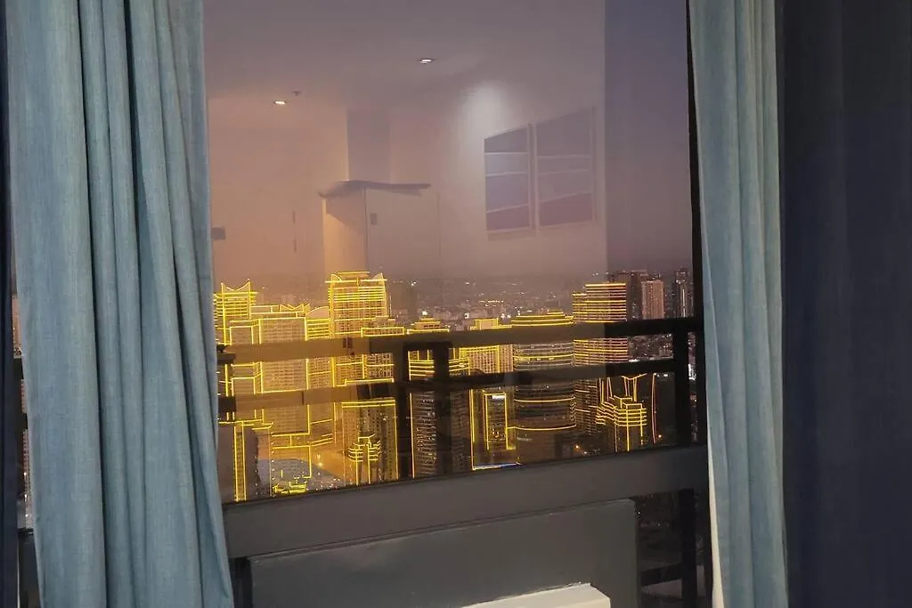 Gramercy / 55Th F / Amazing View / Wi-Fi / Peaceful Manila
